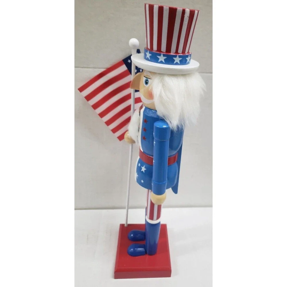 Wooden Nutcracker, 14